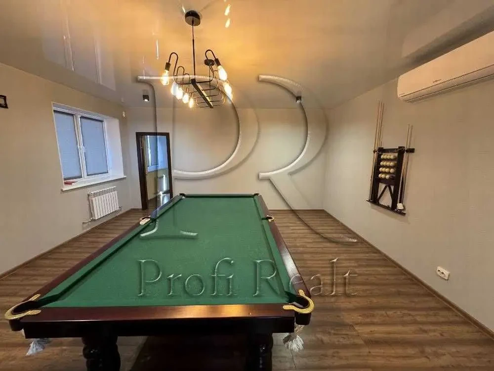 3-к будинок Броварський, Зазим`я, Зимня вулиця 9