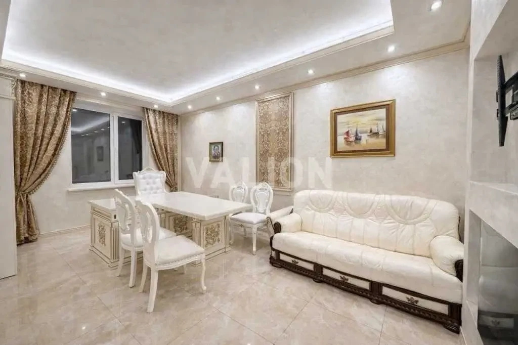 об’єкт сфери послуг Київ, Солом`янський, Іскрівська 3 11