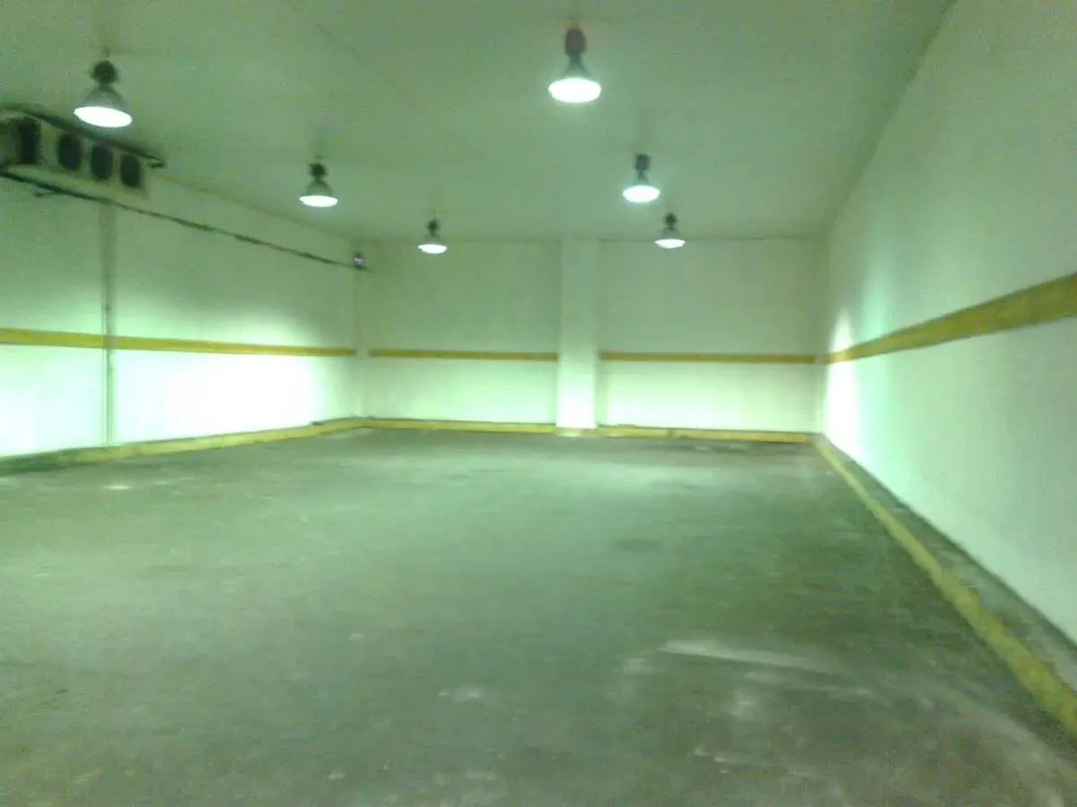 склади Київ, Дніпровський, Дарницька