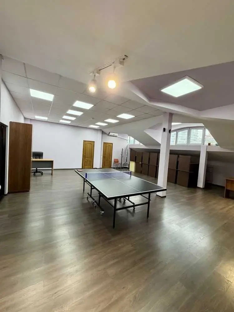 офісна будівля Київ, Шевченківський, Глибочицька 40 6