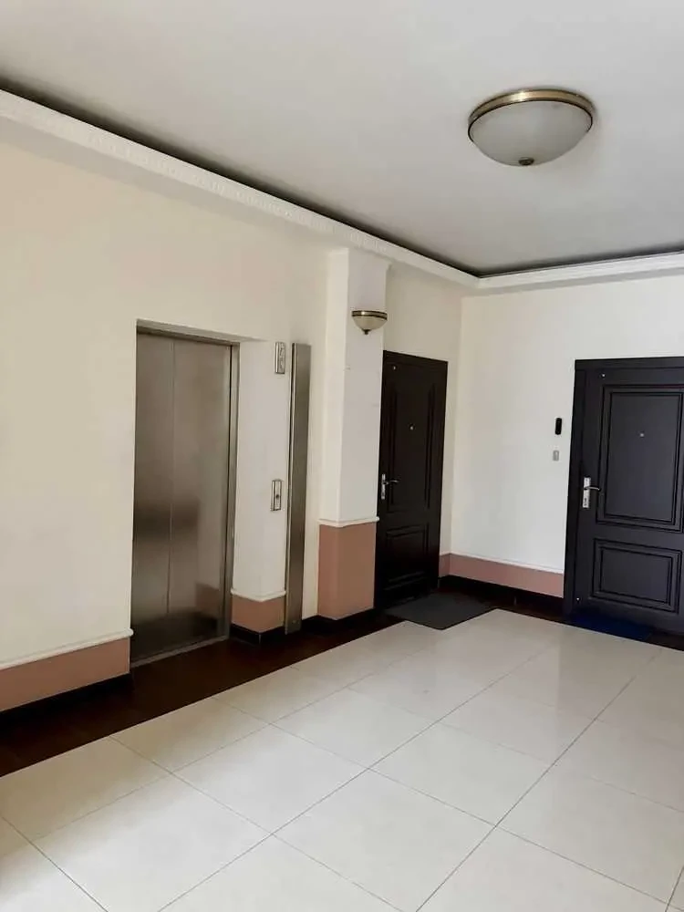 офісна будівля Київ, Шевченківський, Глибочицька 40 14