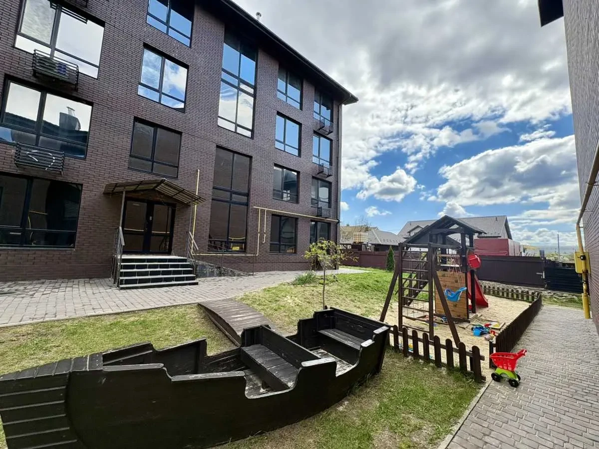 1-к квартира Бучанський, Святопетрівське, Назарія Яремчука 18 10