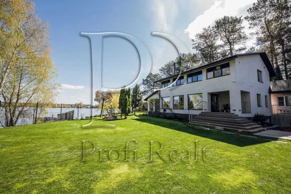 7-к будинок Обухівський, Підгірці, Озерна вулиця 4