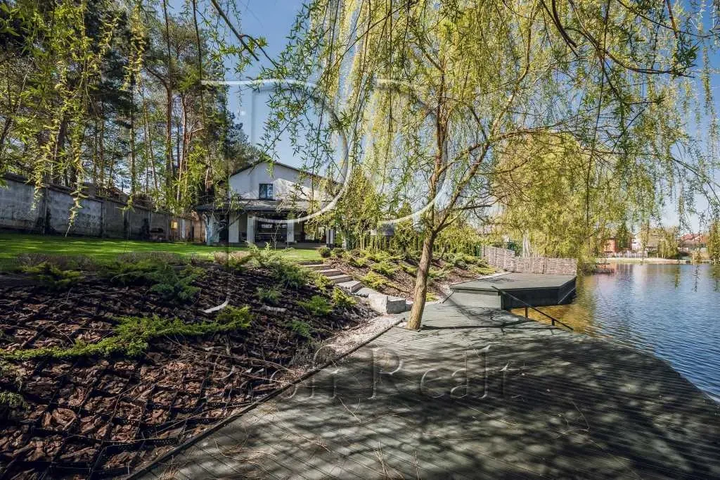 7-к будинок Обухівський, Підгірці, Озерна вулиця 6