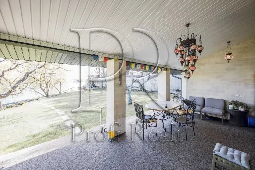 7-к будинок Обухівський, Підгірці, Озерна вулиця 9