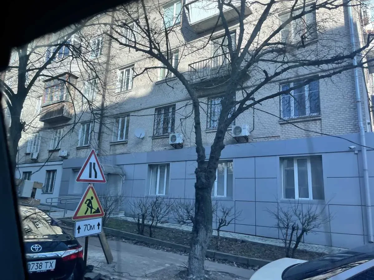 офісне приміщення Київ, Печерський, Дружби Народів 17/5