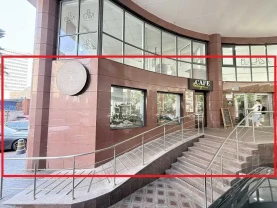 торгові площі Київ, Печерський, Кловський 7А