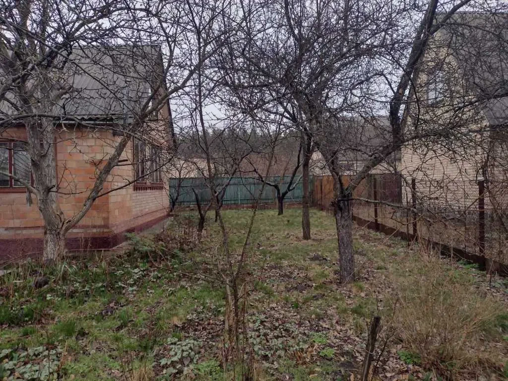 3-к дача Бучанський, Пороскотень, Бузкова 3