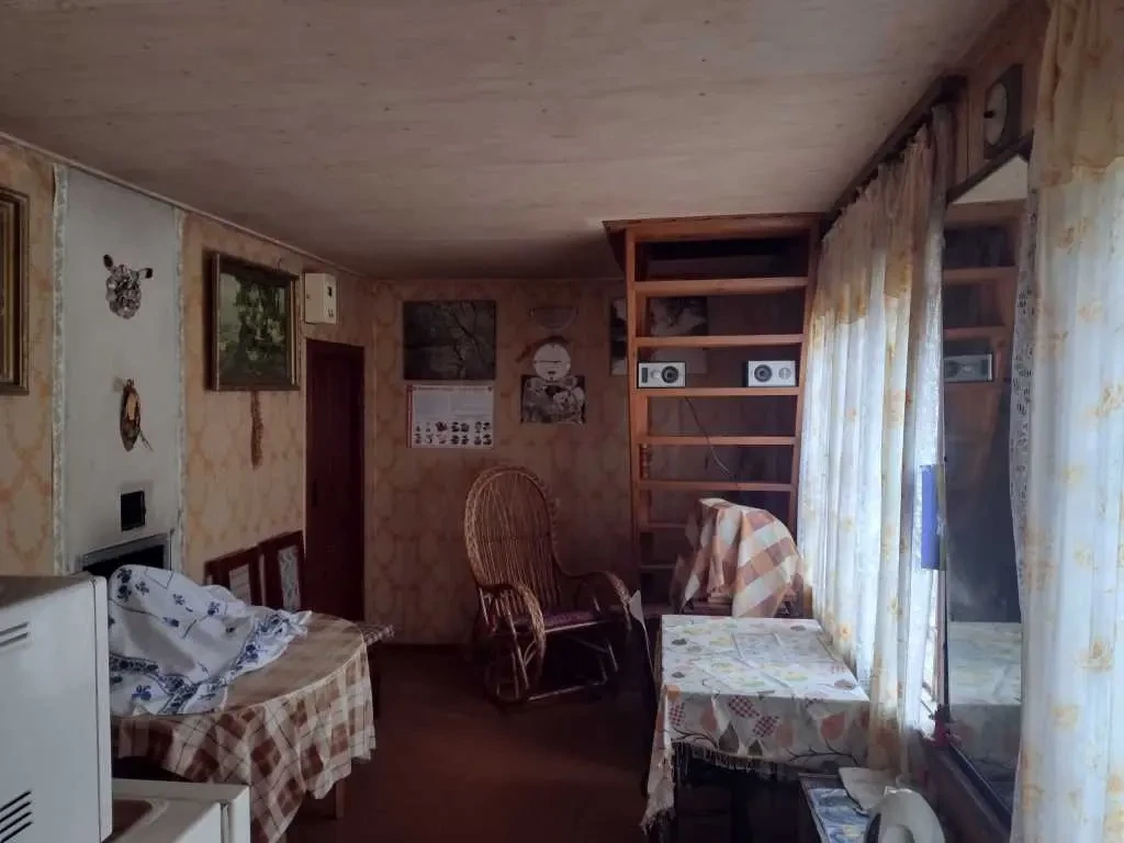 3-к дача Бучанський, Пороскотень, Бузкова 8