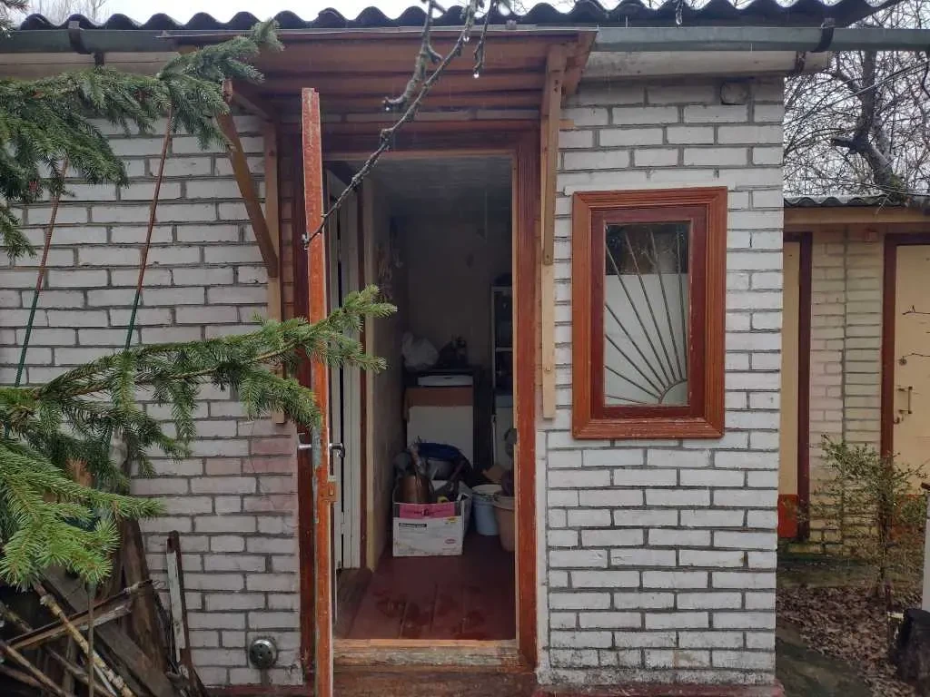 3-к дача Бучанський, Пороскотень, Бузкова 21