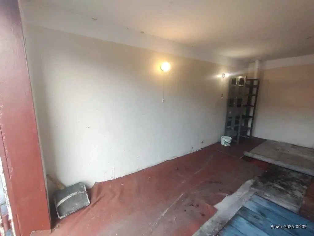 окремий гараж Київ, Деснянський, Радунська 3 8