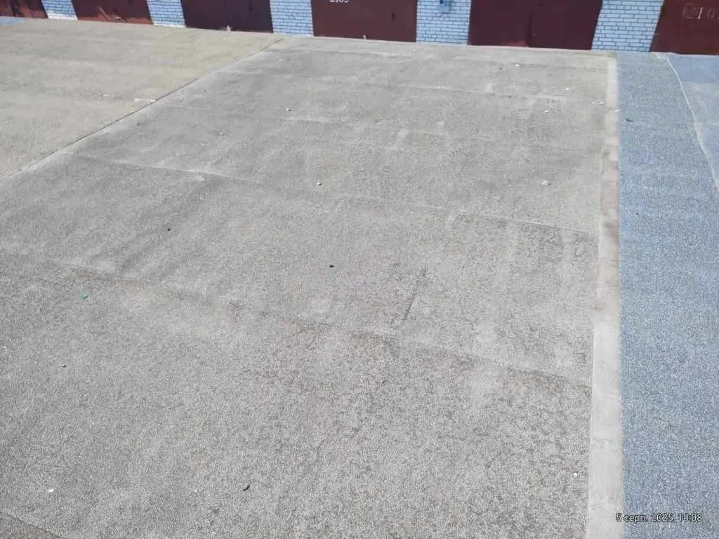 окремий гараж Київ, Деснянський, Радунська 3 6