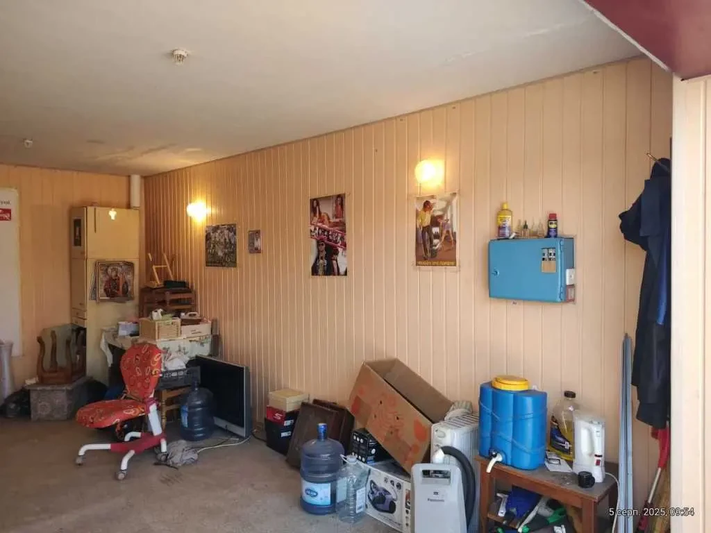 окремий гараж Київ, Деснянський, Радунська 3 22