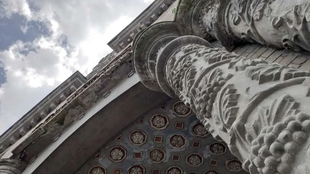 офісна будівля Київ, Печерський, Мечникова 1 3