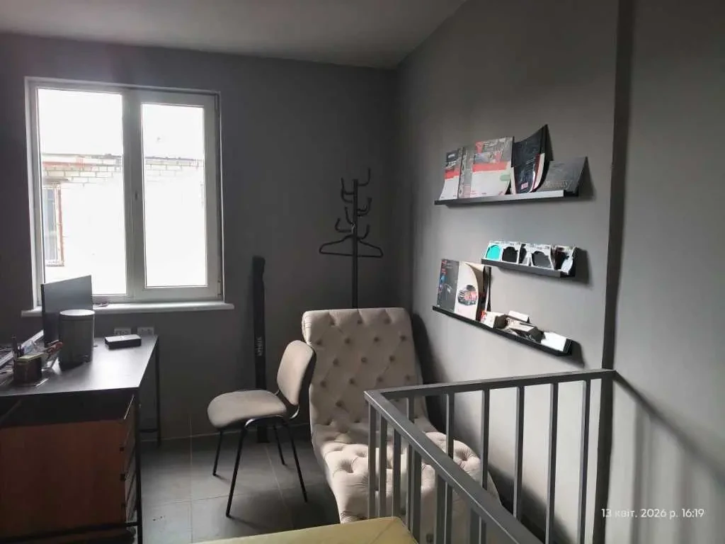 окремий гараж Київ, Деснянський, Крайня 13 11