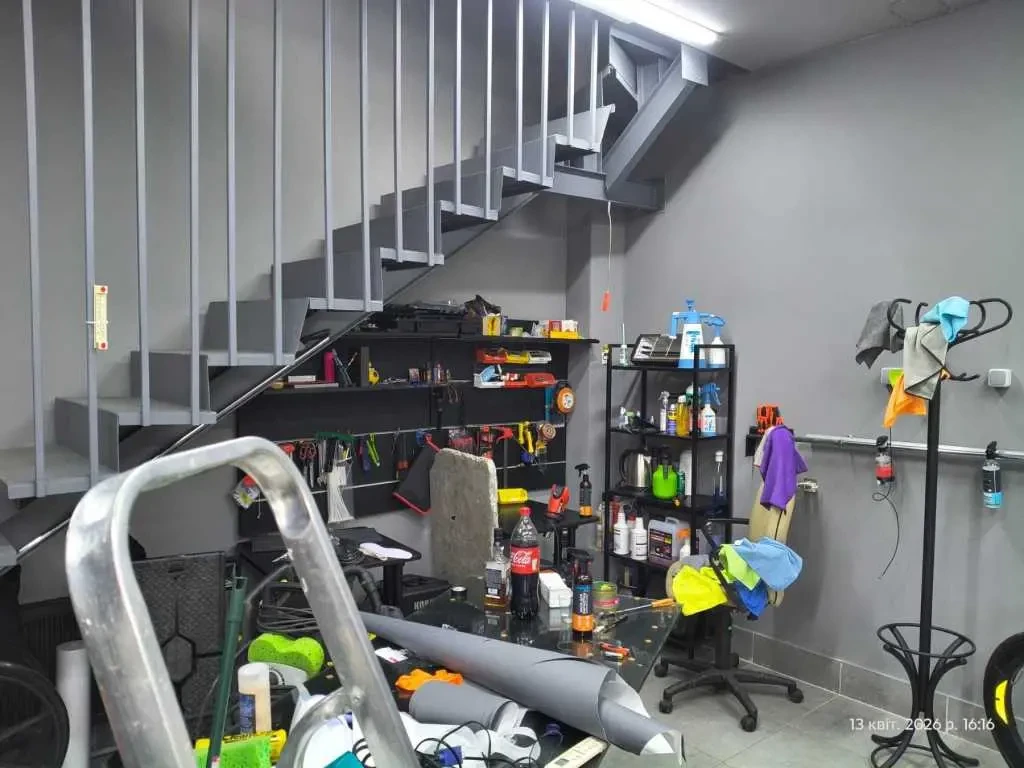 окремий гараж Київ, Деснянський, Крайня 13 19