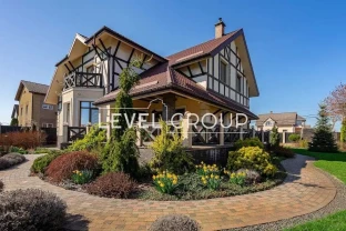 5-к будинок Броварський, Зазим`я, Осинки