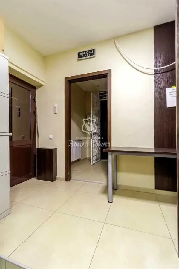 об’єкт сфери послуг Київ, Шевченківський, Дмитрівська 69 15