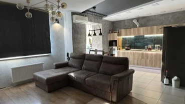 3-к квартира Обухівський, Українка, Будівельників 14в