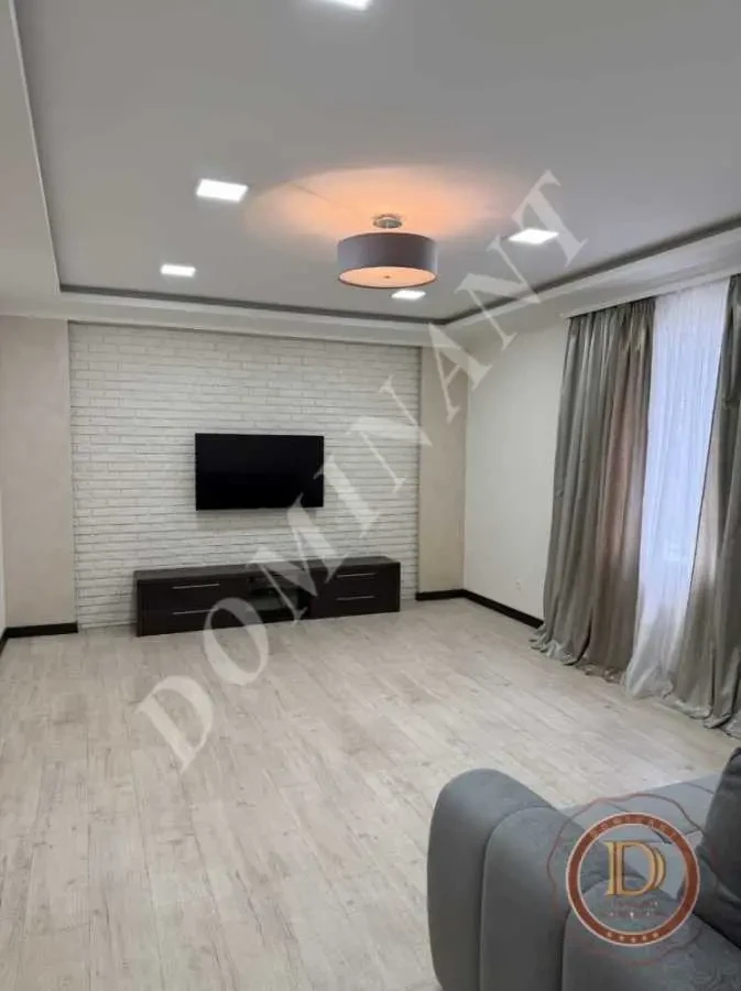 4-к будинок Запоріжжя, Заводський, Солідарності 9