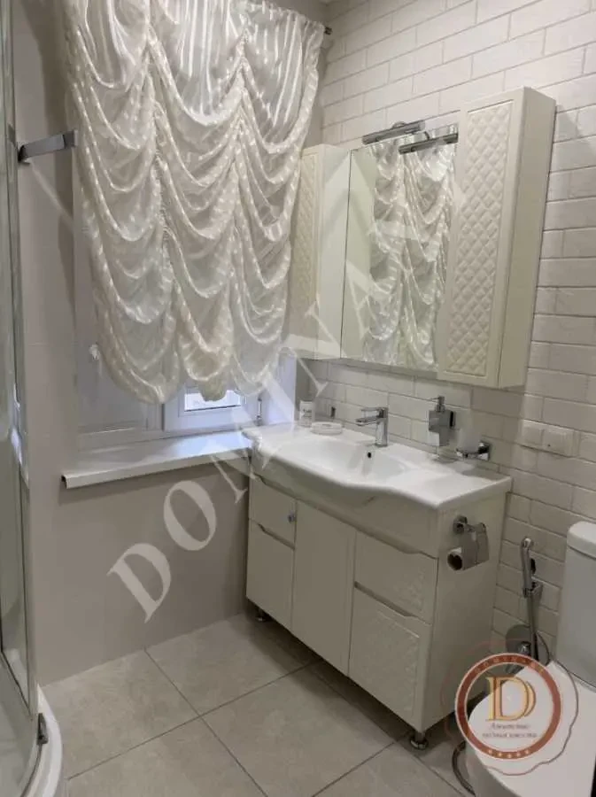 4-к будинок Запоріжжя, Заводський, Солідарності 10