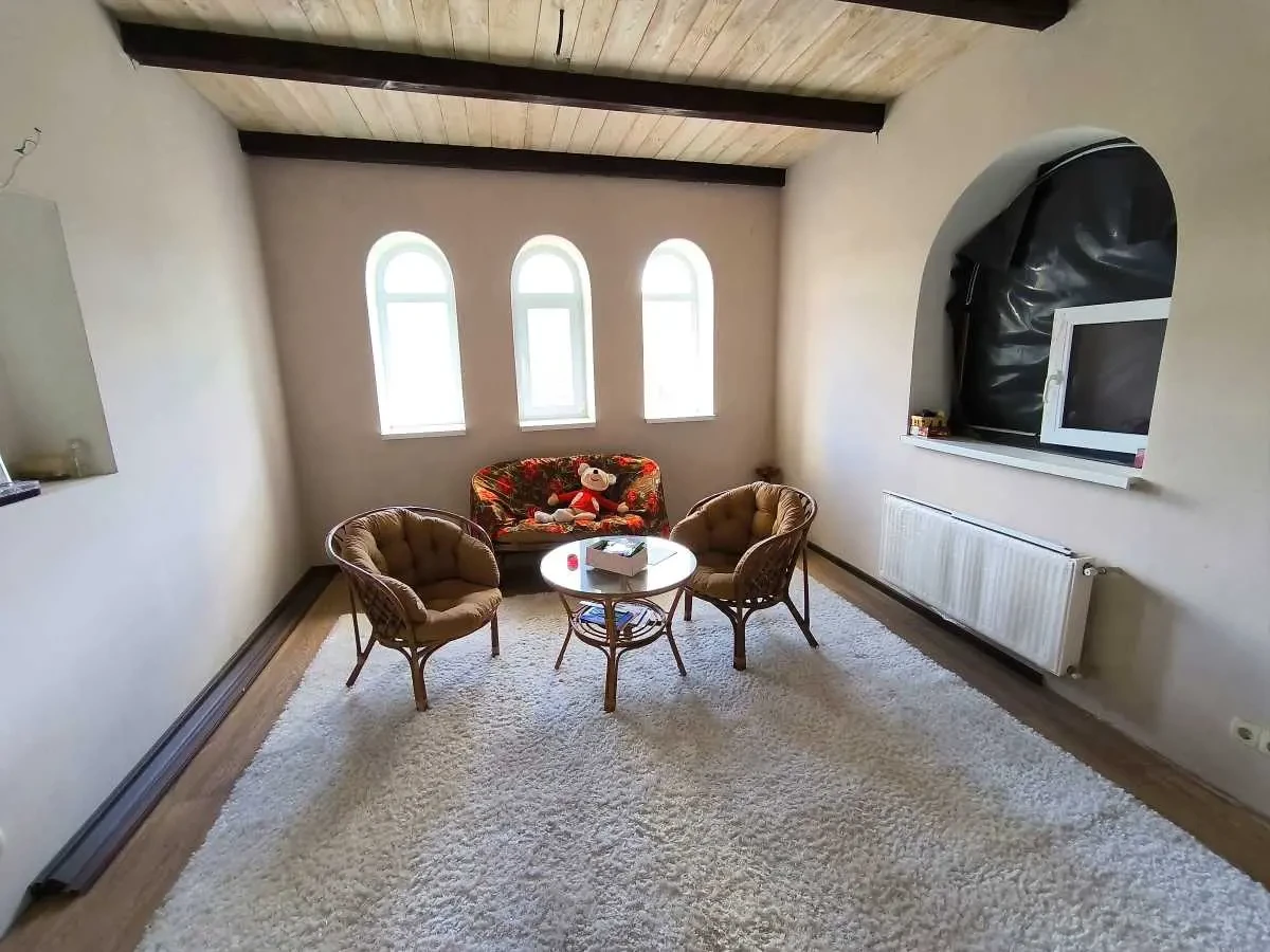 6-к дача Бучанський, Миколаївка, миколаївська 12