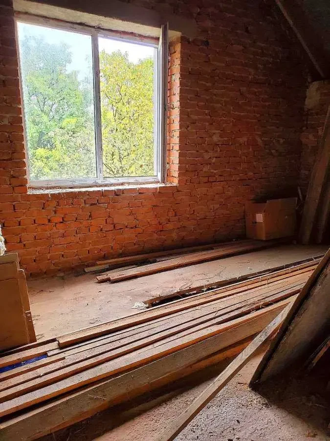 3-к будинок Бучанський, Королівка, кравченка 11