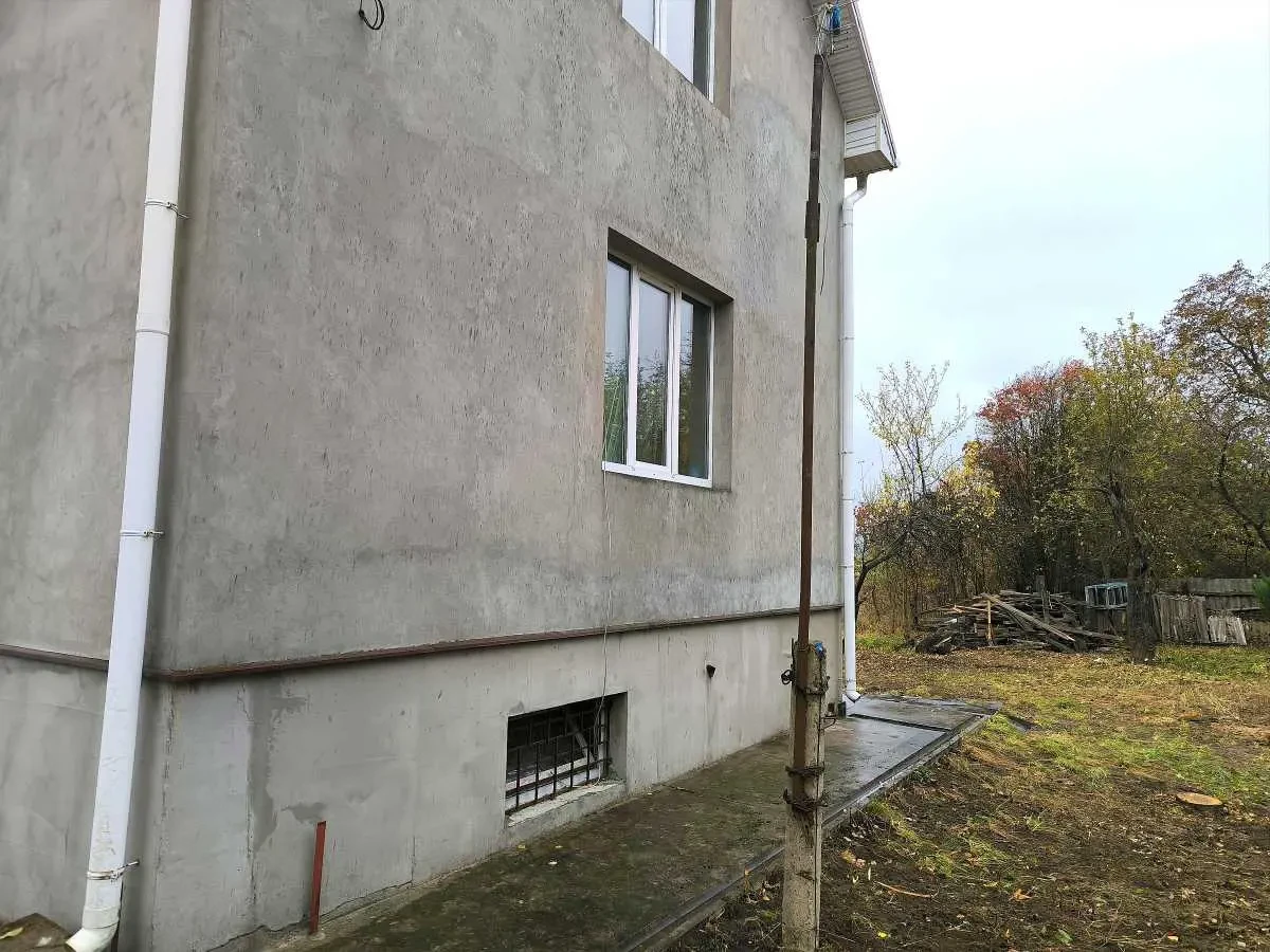 3-к будинок Бучанський, Королівка, кравченка 15