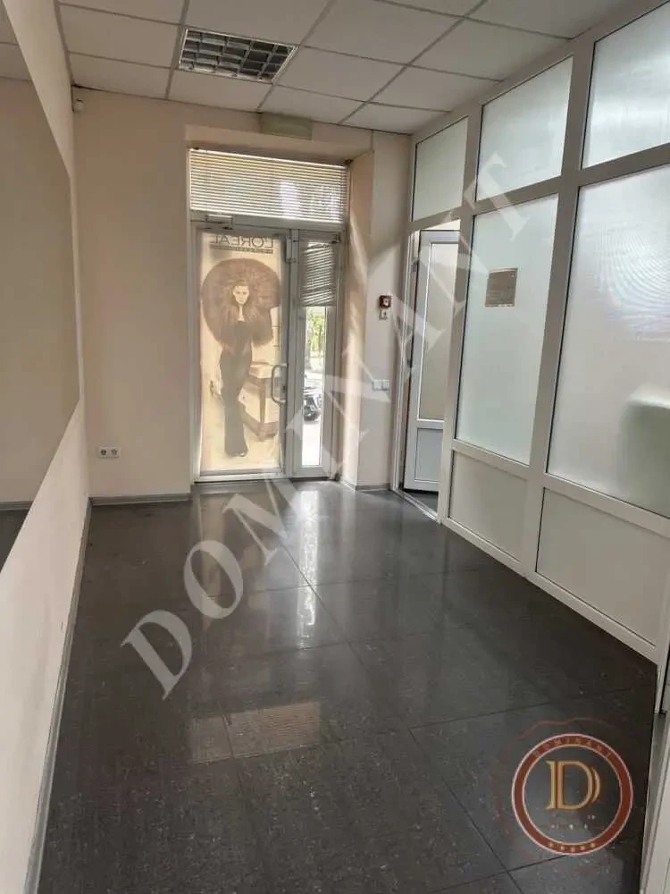 об’єкт сфери послуг Запоріжжя, Вознесенівський, Лобановского 13 5