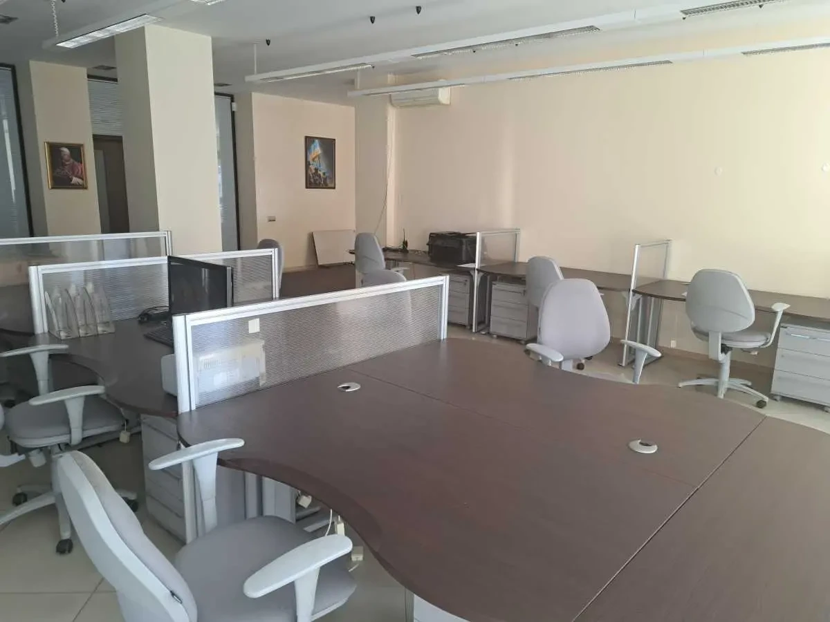 офісне приміщення Київ, Печерський, Патріса Лумумби 4/6 9