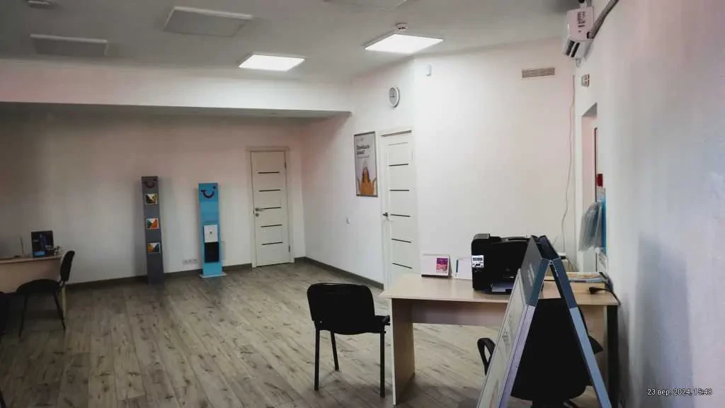 об’єкт сфери послуг Київ, Деснянський, Миколи Лаврухіна 5 6