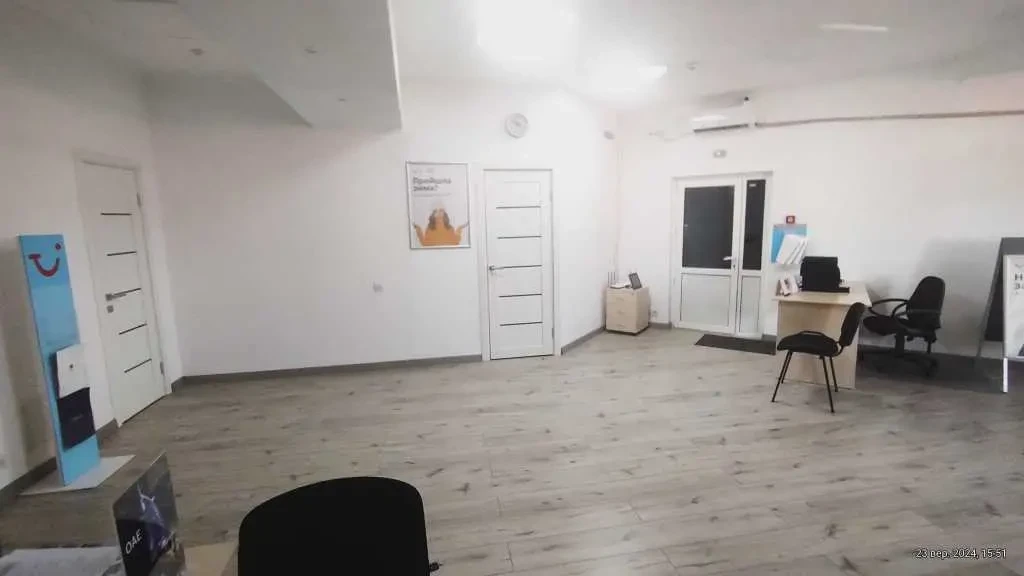 об’єкт сфери послуг Київ, Деснянський, Миколи Лаврухіна 5 16