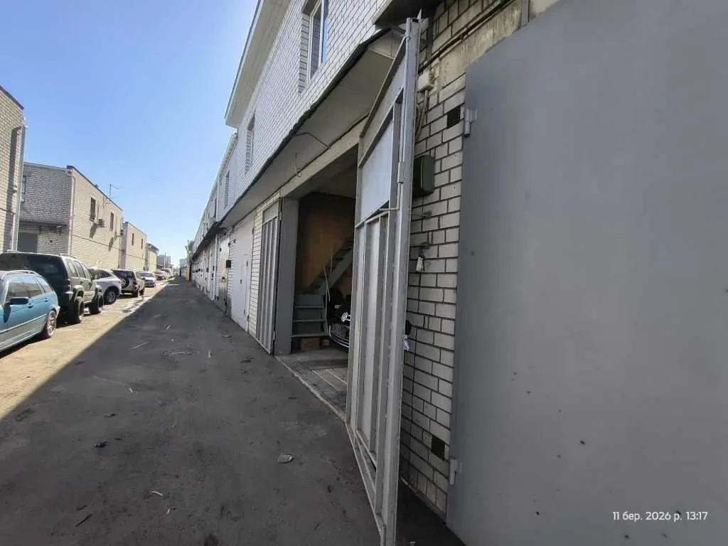 окремий гараж Київ, Деснянський, Миколи Закревського 93 6