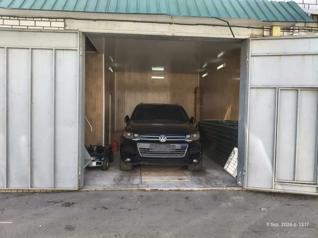 окремий гараж Київ, Деснянський, Миколи Закревського 93 11