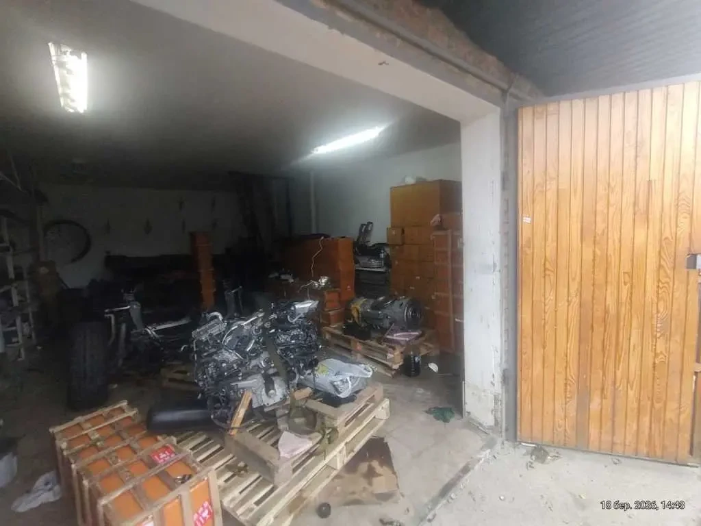 окремий гараж Київ, Деснянський, Миколи Закревського 93 6