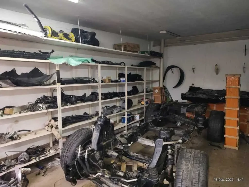 окремий гараж Київ, Деснянський, Миколи Закревського 93 9