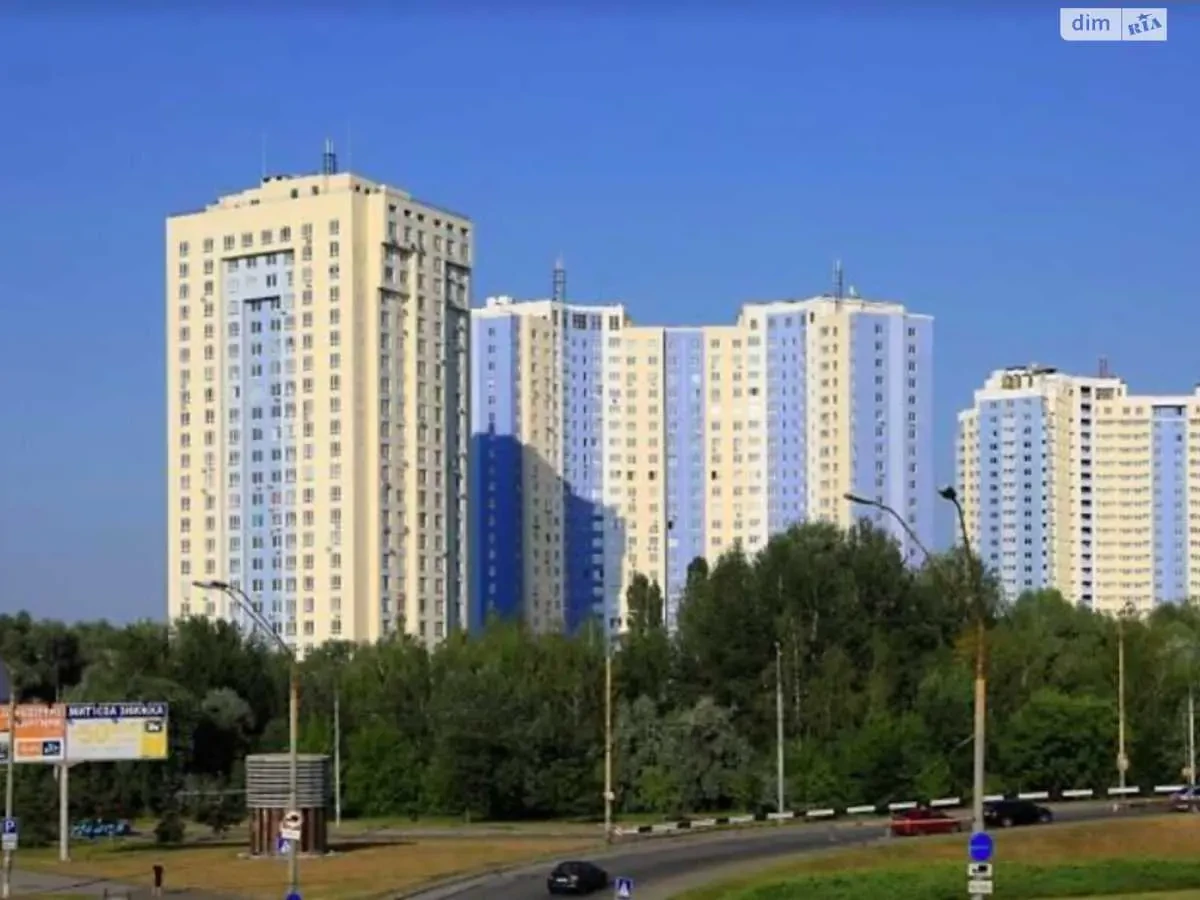 підземний паркінг Київ, Голосіївський, Академіка Глушкова 9В