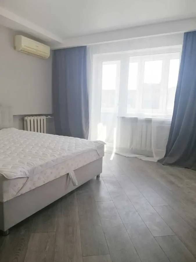 1-к квартира Київ, Печерський, Лаврська 4 4