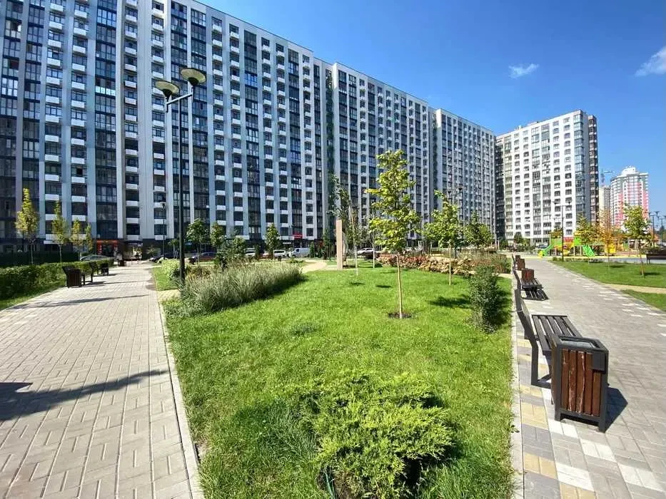 торгові площі Київ, Подільський, Тираспольська 52 10