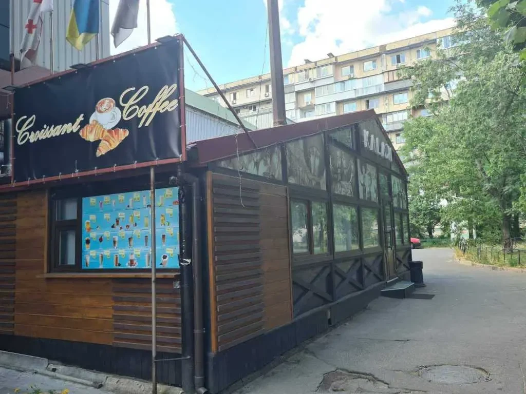 кафе, бар, ресторан Київ, Дніпровський, Павла Тичини 7 3