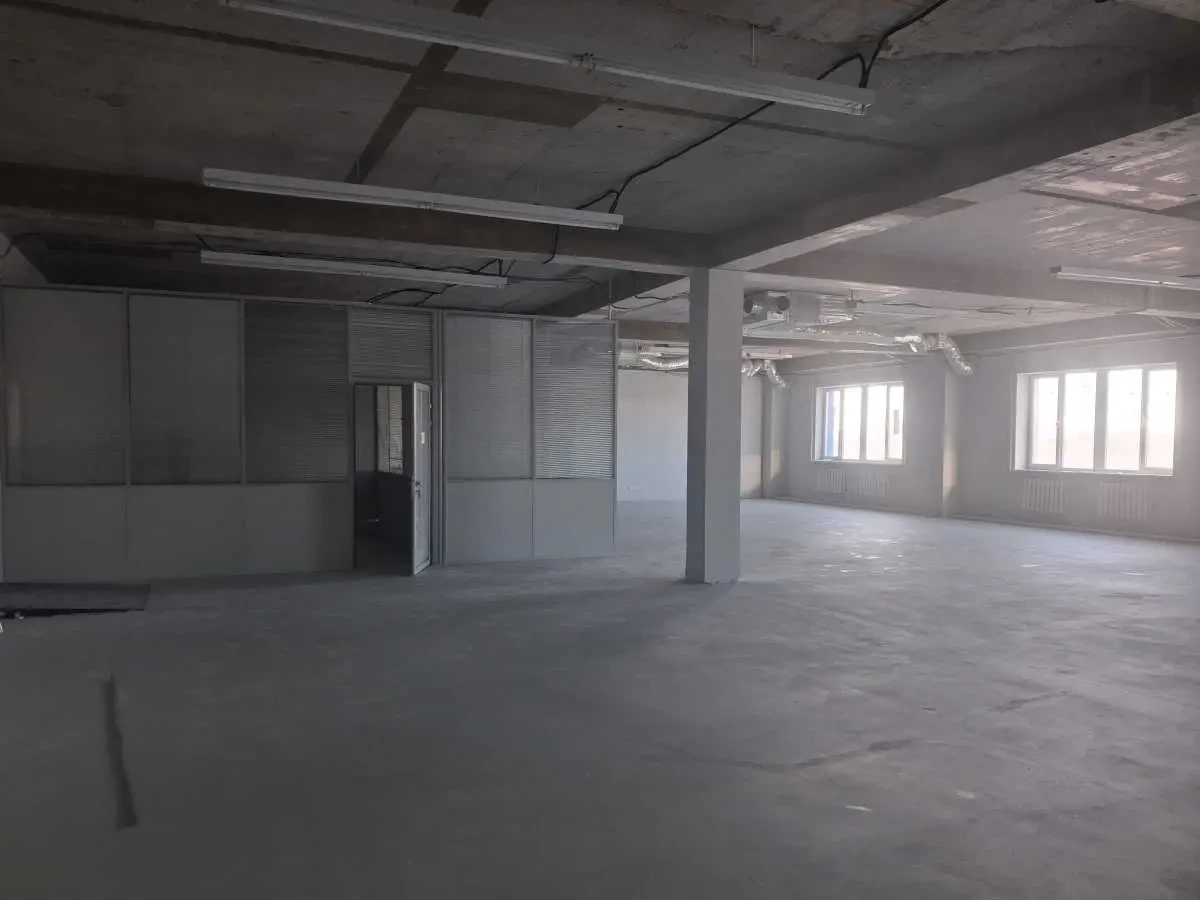 склади Київ, Солом`янський, Ушинського 3