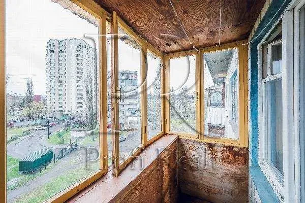 1-к квартира Київ, Дніпровський, Ярослава Гашека 10 12
