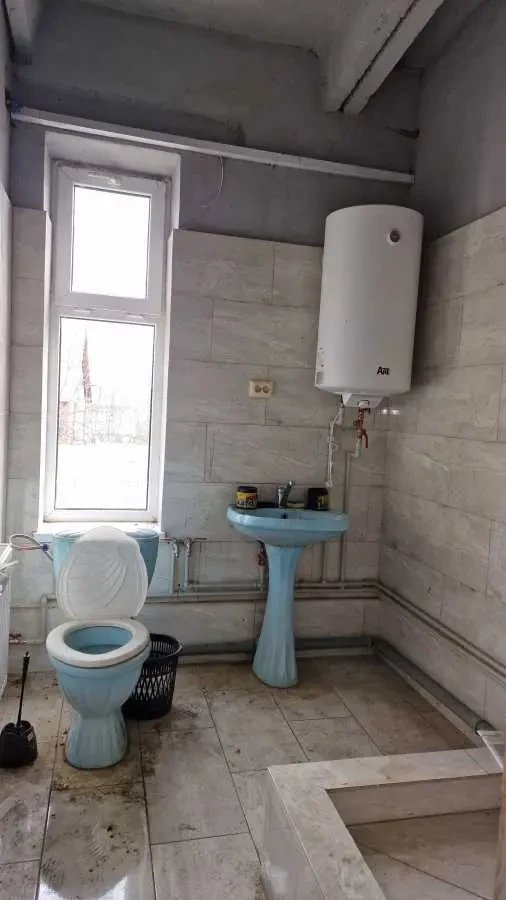 приміщення, будівлі Білоцерківський, Тараща, Вул. Хмельницького Богд.. 11