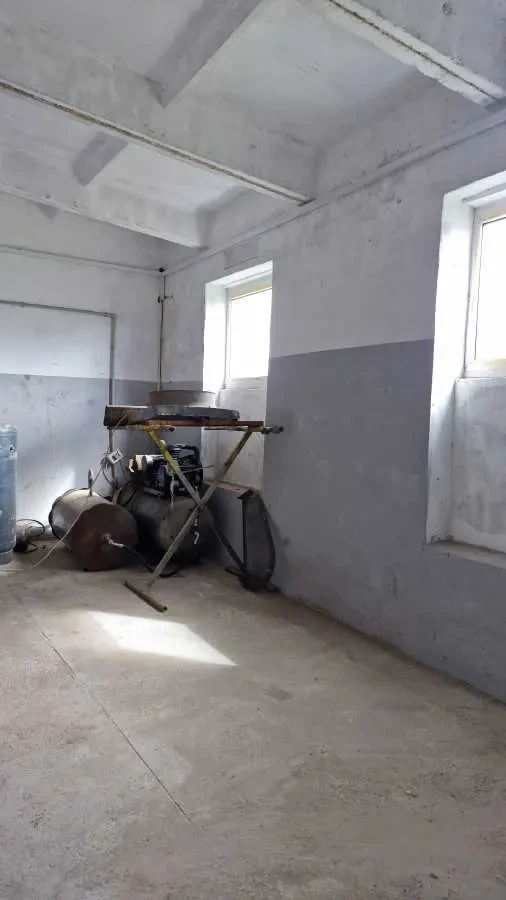 приміщення, будівлі Білоцерківський, Тараща, Вул. Хмельницького Богд.. 14