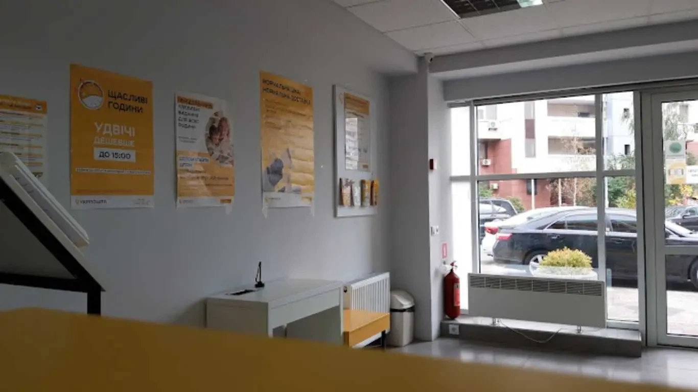 офісне приміщення Київ, Дарницький, Олександра Мишуги 10 7