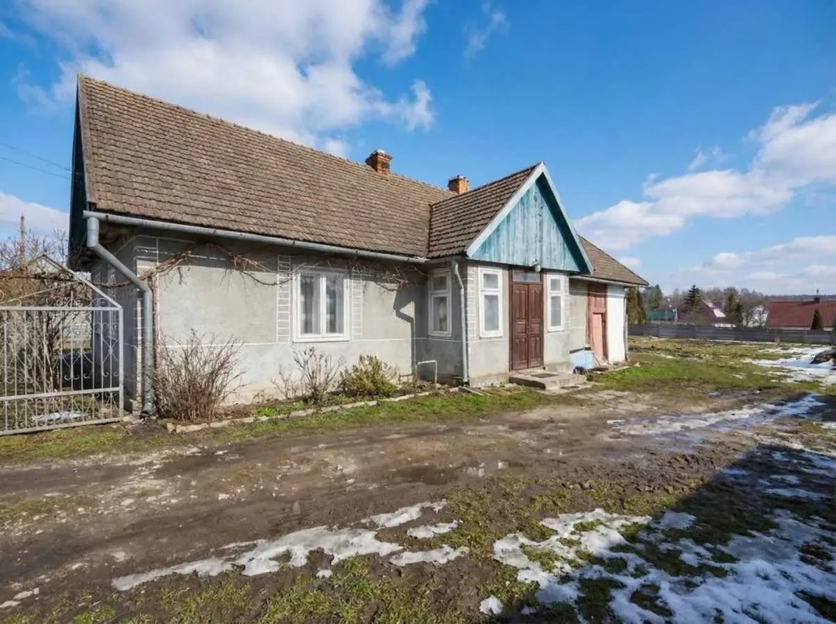 2-к будинок Пустомитівський, Щирець, Коцюбинського 10