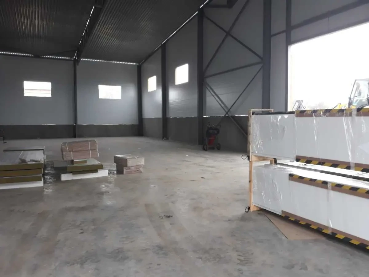 склади Фастівський, Тарасівка, центральна 2