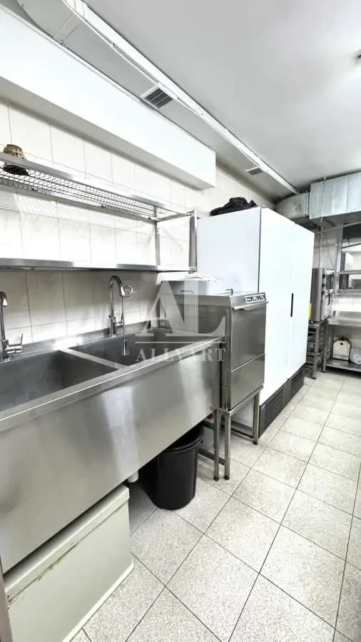 кафе, бар, ресторан Бучанський, Софіївська Борщагівка, Щаслива 55 18