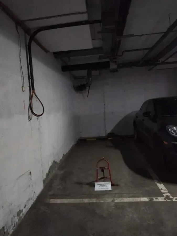 підземний паркінг Київ, Дарницький, Олександра Мишуги 8 4