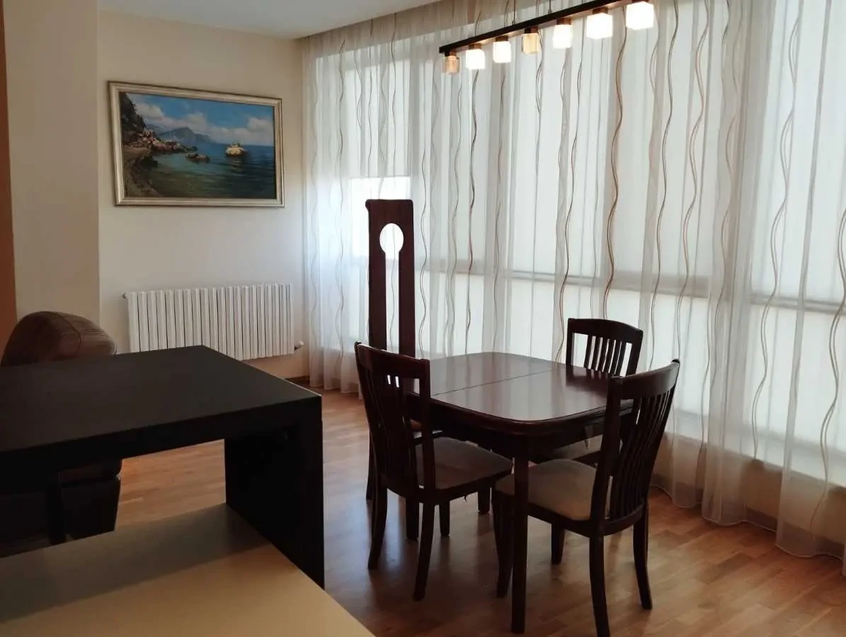 4-к квартира Дніпро, Центральний, Гоголя 20Б 4